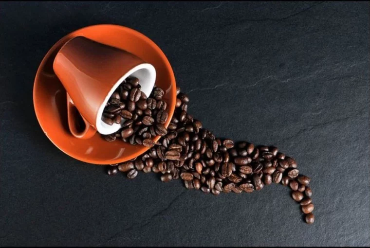 Should You Drink A Cup Of Coffee Before Your Workout