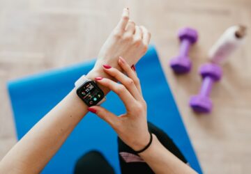 How Fitness Gadgets Are Revolutionizing Personal Training